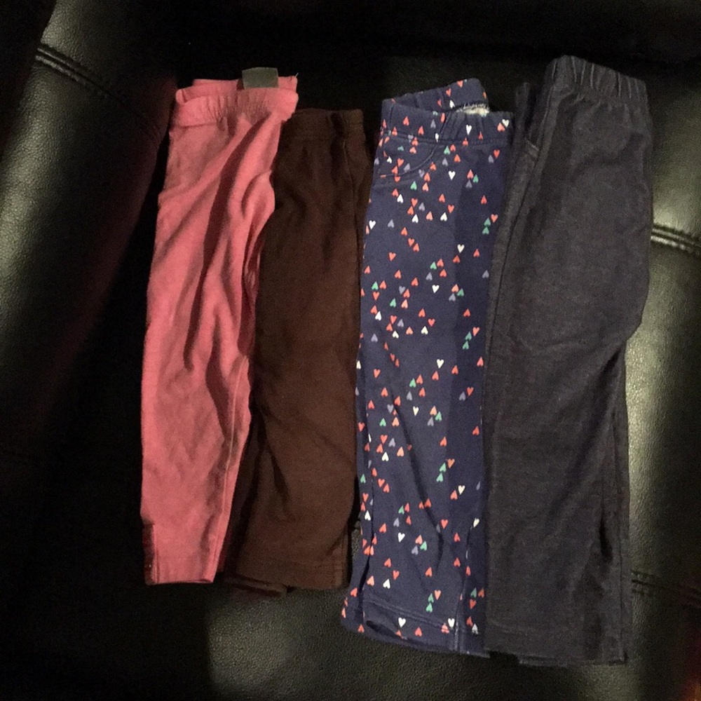 4 pairs of leggings